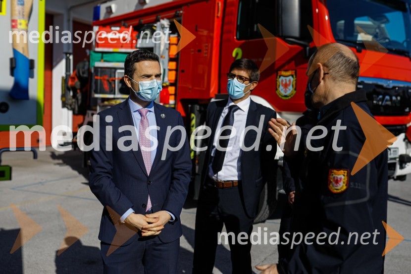 Minister Tonin obiskal MO Kranj