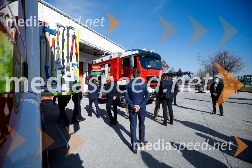 Minister Tonin obiskal MO Kranj