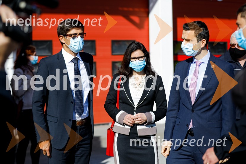 Minister Tonin obiskal MO Kranj