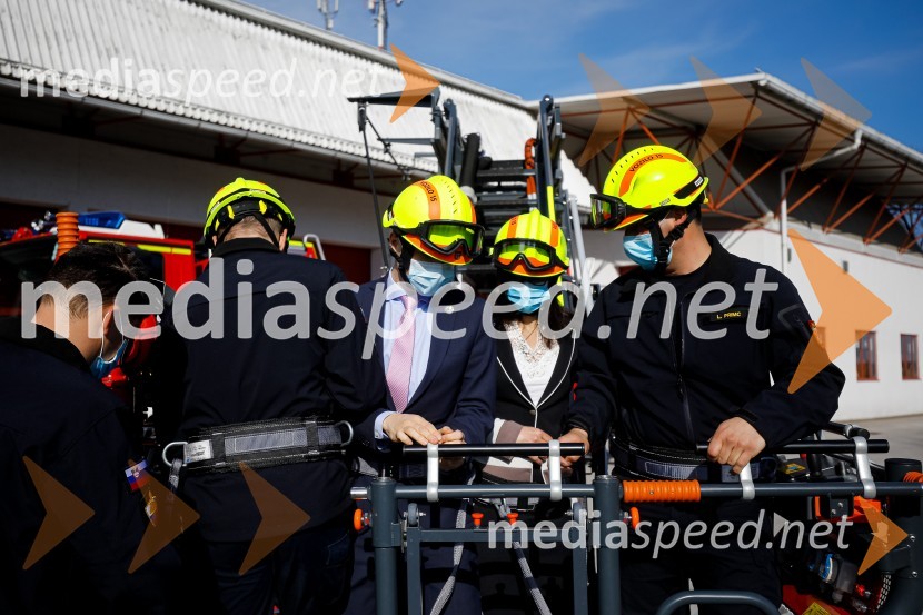 Minister Tonin obiskal MO Kranj