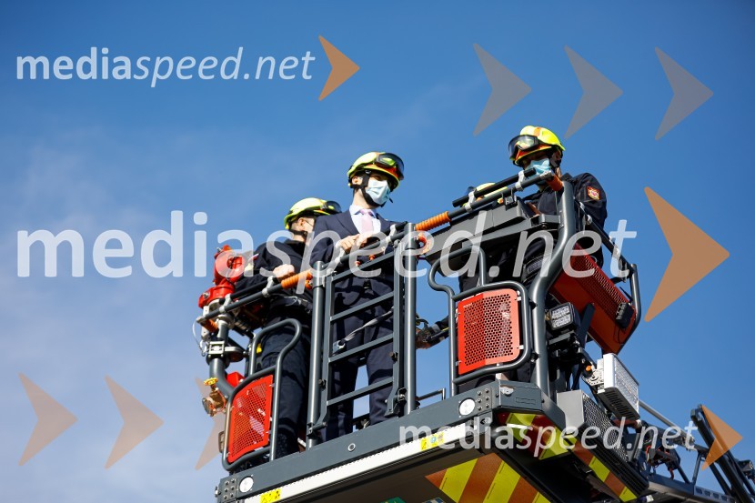 Minister Tonin obiskal MO Kranj