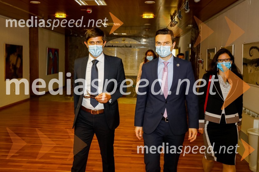 Minister Tonin obiskal MO Kranj