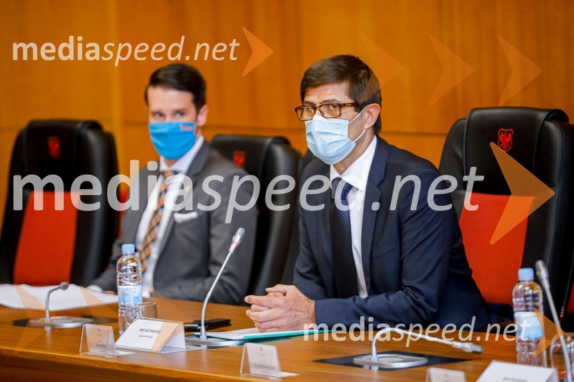 Minister Tonin obiskal MO Kranj