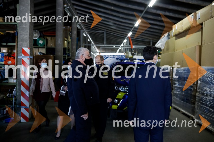 Minister Tonin obiskal MO Kranj