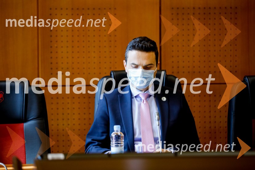 Minister Tonin obiskal MO Kranj