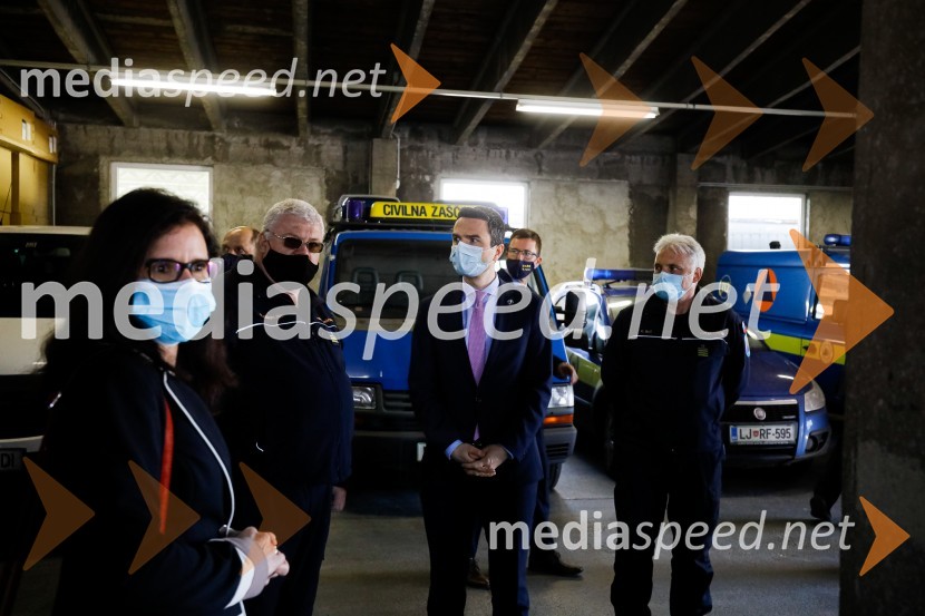 Minister Tonin obiskal MO Kranj