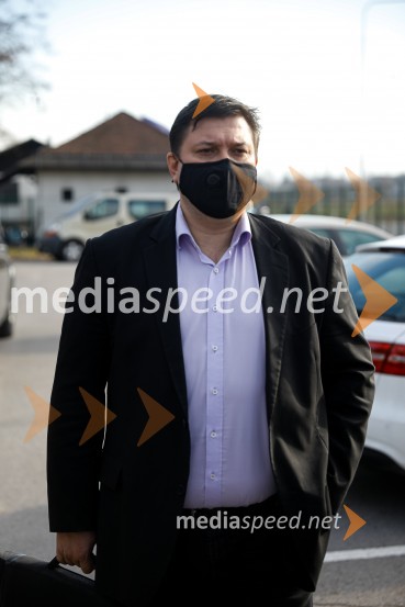 Minister Tonin obiskal MO Kranj