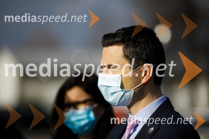 Minister Tonin obiskal MO Kranj