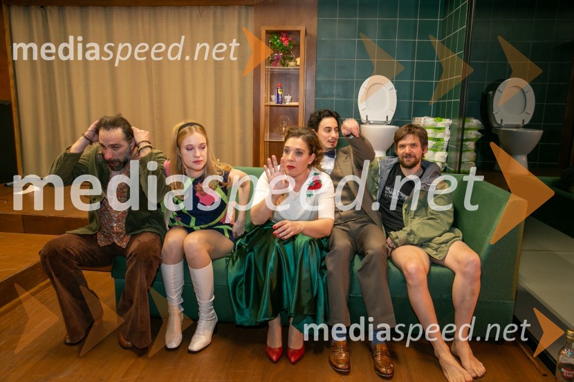 Skupaj sami, premiera drame SNG Maribor