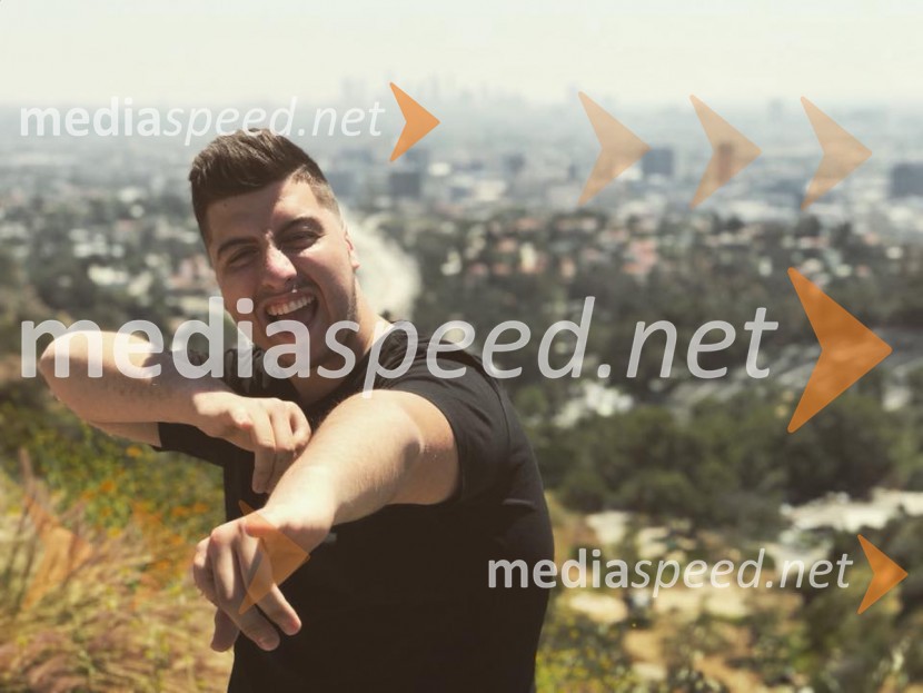 Znani Slovenci zapeli Vitrancu za 60 let