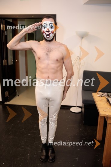 Nasprotje stvari, predstava, Slovensko mladinsko gledališče