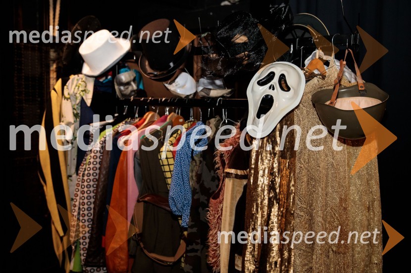 Nasprotje stvari, predstava, Slovensko mladinsko gledališče