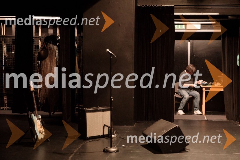 Nasprotje stvari, predstava, Slovensko mladinsko gledališče