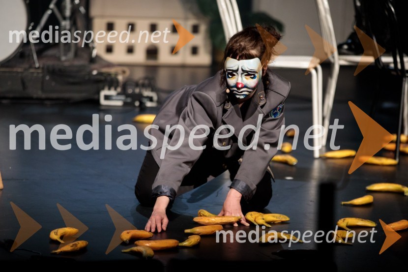 Nasprotje stvari, predstava, Slovensko mladinsko gledališče