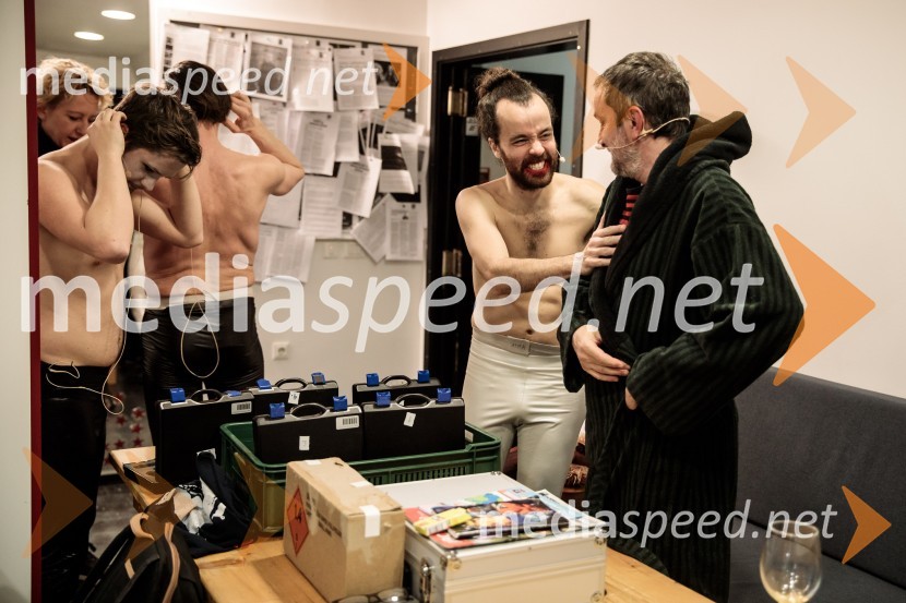 Nasprotje stvari, predstava, Slovensko mladinsko gledališče