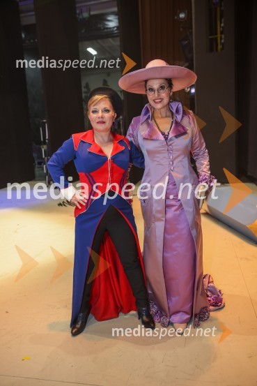  Petya Ivanova, operna solistka;  Irena  Petkova, operna pevkaHči polka, premiera komične opere, SNG Maribor