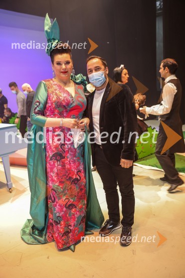  Dada Kladenik, pevka;  Tim Ribič, operni pevec, lastnik restavracije Miyabi, 1. tenor, Slovenski oktetHči polka, premiera komične opere, SNG Maribor