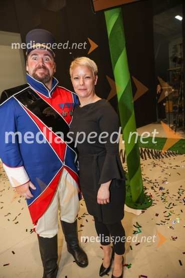  Jaki Jurgec, operni solist;  Zsuzsa Budavari Novak, zborovodkinjaHči polka, premiera komične opere, SNG Maribor