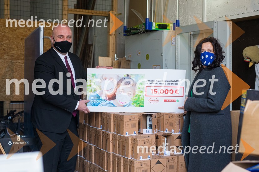 Pričarajmo nasmeh na obraz