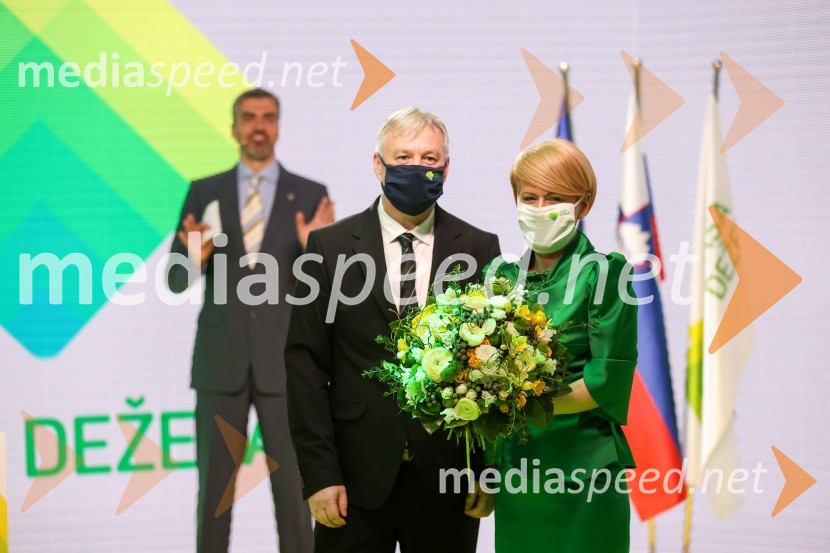  Bor Greiner, odgovorni urednik, Radio City;  Borut Nejc Razgoršek, stranka Naša dežela; dr. Aleksandra Pivec, stranka Naša dežela, predsednicaNaša dežela, ustanovitvena seja stranke Aleksandre Pivec