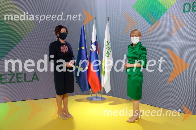  Anita Manfreda, stranka Naša dežela, direktorica Občinske uprave Brda; dr. Aleksandra Pivec, stranka Naša dežela, predsednicaNaša dežela, ustanovitvena seja stranke Aleksandre Pivec