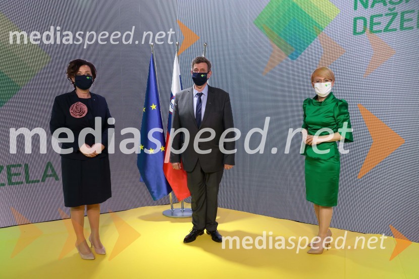  Anita Manfreda, stranka Naša dežela, direktorica Občinske uprave Brda;  Boris Gašparin, restavracija Pikol, stranka Naša dežela; dr. Aleksandra Pivec, stranka Naša dežela, predsednicaNaša dežela, ustanovitvena seja stranke Aleksandre Pivec