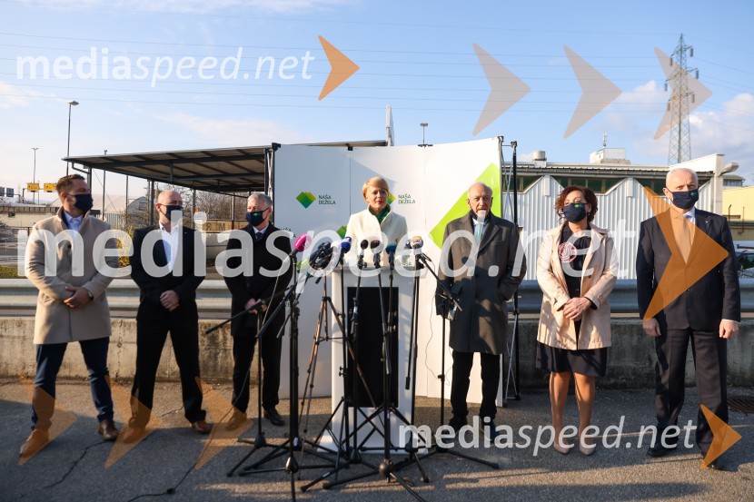  Blaž Jan, stranka Naša dežela;  Miha Recek, mestni svetnik MOM, stranka Naša dežela;  Borut Nejc Razgoršek, stranka Naša dežela; dr. Aleksandra Pivec, stranka Naša dežela, predsednica;  Janez Ujčič, stranka Naša dežela;  Anita Manfreda, stranka Naša dežela, direktorica Občinske uprave Brda;  Danilo Burnač, stranka Naša deželaNaša dežela, ustanovitvena seja stranke Aleksandre Pivec