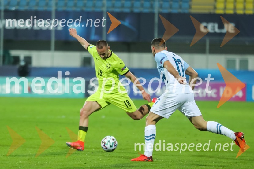 Skupina: U-21 – evropsko prvenstvo v nogometu: Slovenija - Češka in Španija - Italija