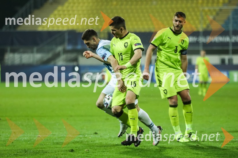 Skupina: U-21 – evropsko prvenstvo v nogometu: Slovenija - Češka in Španija - Italija