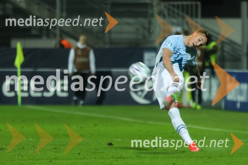 Skupina: U-21 – evropsko prvenstvo v nogometu: Slovenija - Češka in Španija - Italija