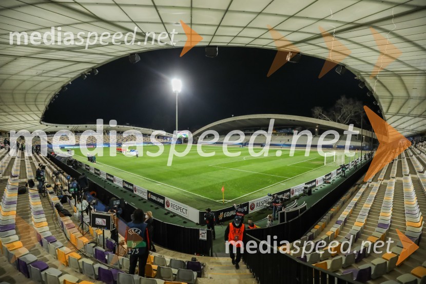 Skupina: U-21 – evropsko prvenstvo v nogometu: Slovenija - Češka in Španija - Italija