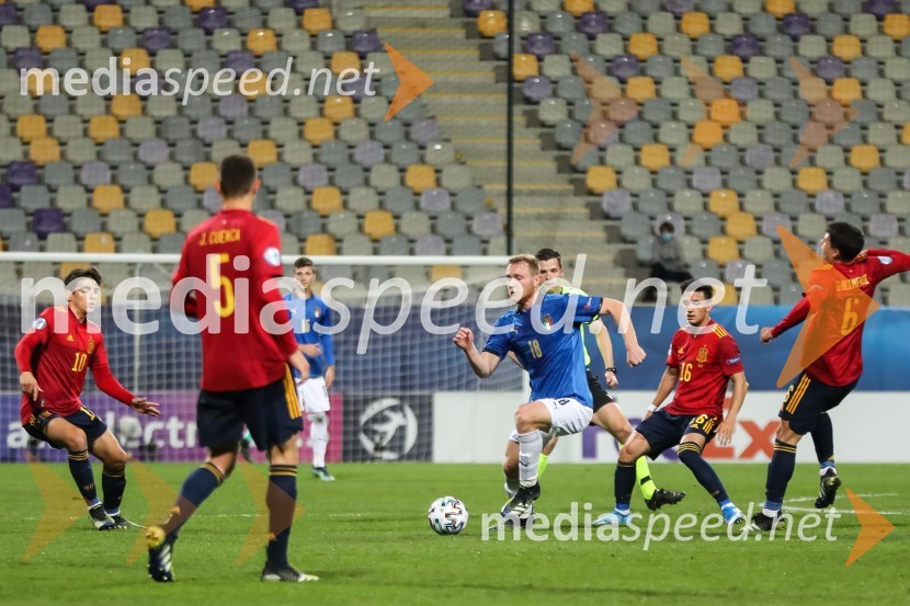 Skupina: U-21 – evropsko prvenstvo v nogometu: Slovenija - Češka in Španija - Italija