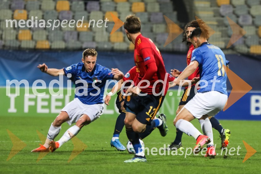 Skupina: U-21 – evropsko prvenstvo v nogometu: Slovenija - Češka in Španija - Italija