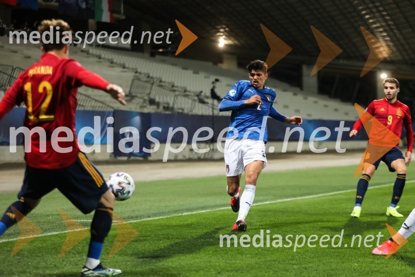 Skupina: U-21 – evropsko prvenstvo v nogometu: Slovenija - Češka in Španija - Italija