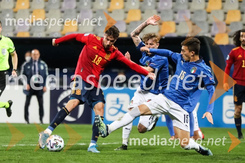 Skupina: U-21 – evropsko prvenstvo v nogometu: Slovenija - Češka in Španija - Italija