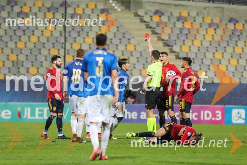 Skupina: U-21 – evropsko prvenstvo v nogometu: Slovenija - Češka in Španija - Italija