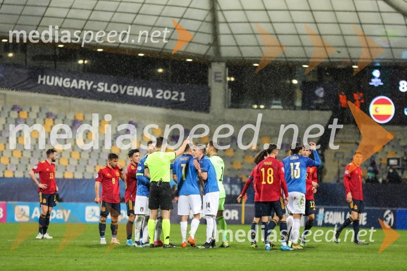 Skupina: U-21 – evropsko prvenstvo v nogometu: Slovenija - Češka in Španija - Italija