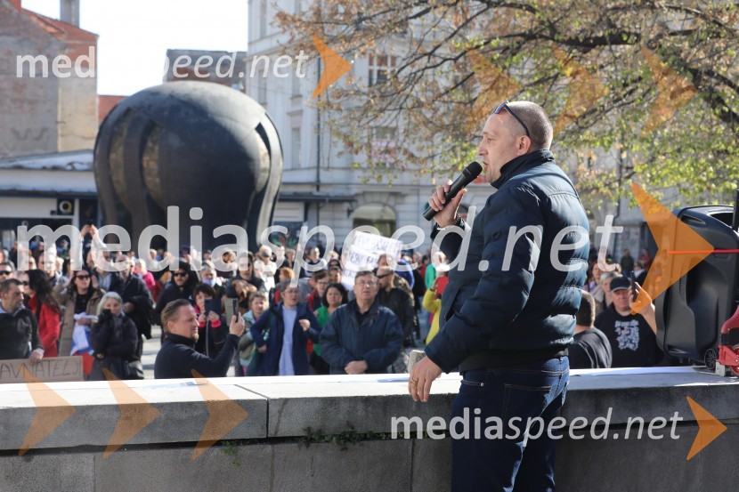 Protest proti ukrepom za preprečevanje COVID 19