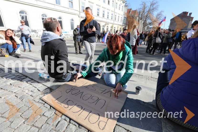 Protest proti ukrepom za preprečevanje COVID 19