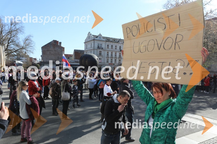 Protest proti ukrepom za preprečevanje COVID 19