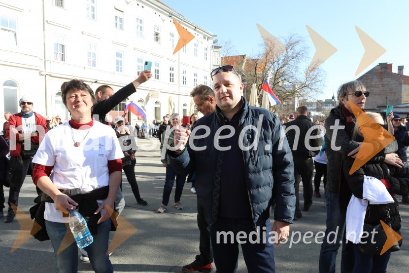 Protest proti ukrepom za preprečevanje COVID 19