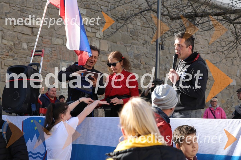 Protest proti ukrepom za preprečevanje COVID 19