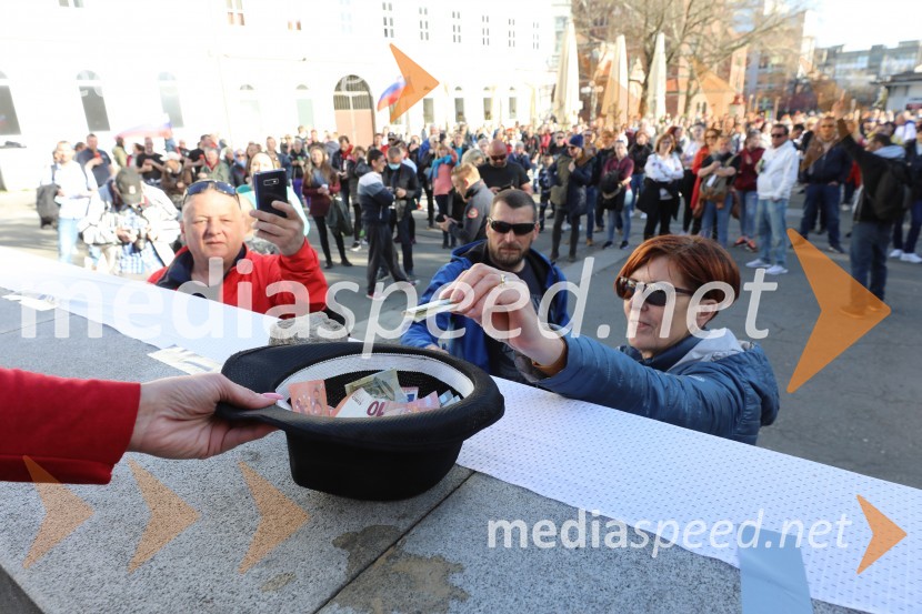 Protest proti ukrepom za preprečevanje COVID 19