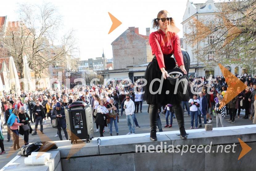 Protest proti ukrepom za preprečevanje COVID 19