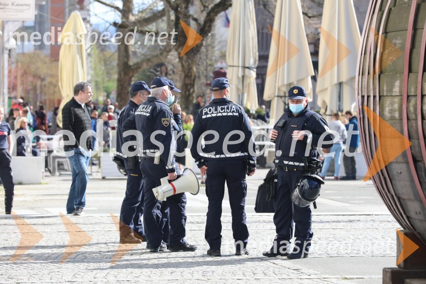 Protest proti ukrepom za preprečevanje COVID 19
