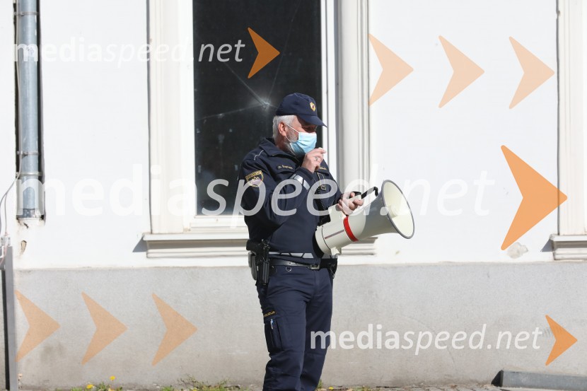 Protest proti ukrepom za preprečevanje COVID 19