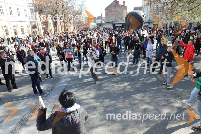 Protest proti ukrepom za preprečevanje COVID 19