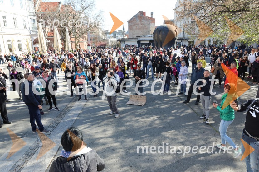 Protest proti ukrepom za preprečevanje COVID 19