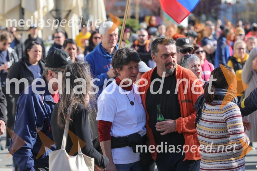 Protest proti ukrepom za preprečevanje COVID 19