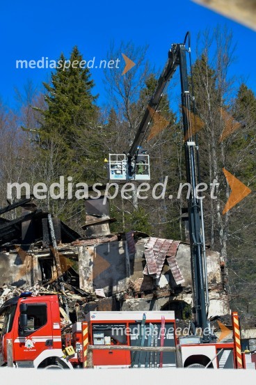 Dom na Osankarici, dan po požaru